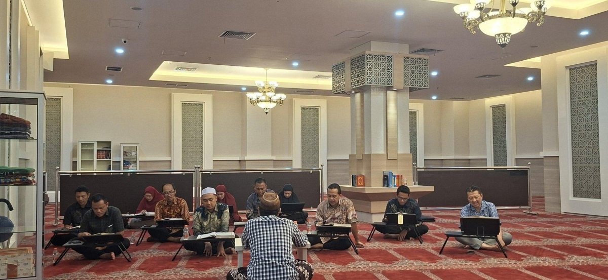 PENGAJIAN RUTIN 2 KALI SEMINGGU! BRI Malang Buktikan Spiritual dan Profesional Bisa Beriringan